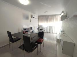 Pis, 78.00 m², Calle  Saturn 