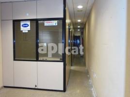 Lloguer local comercial, 330.00 m²