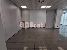 إيجار , 213.00 m², Can Sellarès-Zona de l´Estació