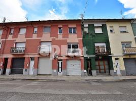 Casa (unifamiliar adosada), 140.00 m², cerca de bus y tren, Calle de Voltregà, 54