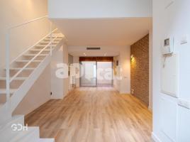 Dúplex, 67.00 m², in der Nähe von Bus-und U-Bahn, fast neu, Calle de Roger