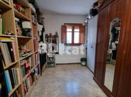 Pis, 90.00 m², حافلة قرب والقطار, Calle de Gandesa