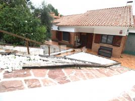  (xalet / torre), 297.00 m²