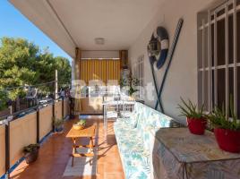 Piso, 138.00 m², cerca de bus y tren