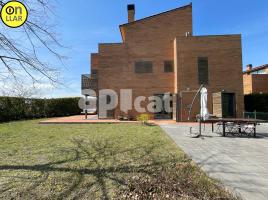  (unifamiliar aïllada), 274.00 m², حافلة قرب والقطار, جديد تقريبا, L'Ametlla del Vallès