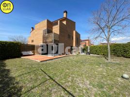  (unifamiliar aïllada), 274.00 m², حافلة قرب والقطار, جديد تقريبا, L'Ametlla del Vallès