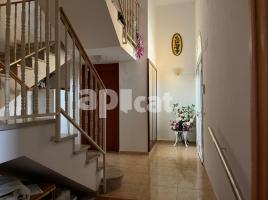  (xalet / torre), 346.00 m², حافلة قرب والقطار, جديد تقريبا, Calle Farigola