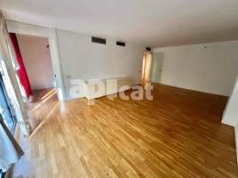 Pis, 153.00 m², prop de bus i tren, Viena