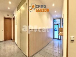 Pis, 65.00 m², حافلة قرب والقطار, جديد تقريبا, Calle Sant Pere Màrtir, 17