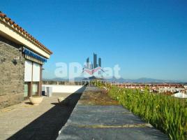 Attic, 187.00 m², near bus and train, Calle PUJADES