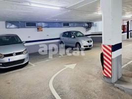 Parking, 8.00 m², Travesía DE LES CORTS, 257-259