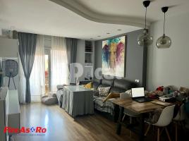 Pis, 111.00 m², prop de bus i tren