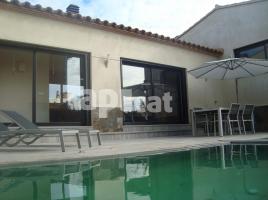 Houses (detached house), 265.00 m², almost new, Carretera de Lladó, 8