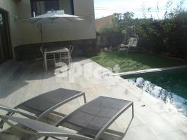 Houses (detached house), 265.00 m², almost new, Carretera de Lladó, 8