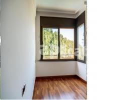 Casa (xalet / torre), 296.00 m²