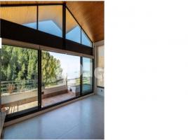 Casa (xalet / torre), 296.00 m²