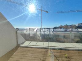 Lloguer Casa (unifamiliar adossada), 322.00 m², prop de bus i tren, seminou