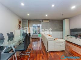 Piso, 90.00 m², cerca bus y metro