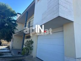  (unifamiliar aïllada), 360.00 m², fast neu, Calle del Trencalòs