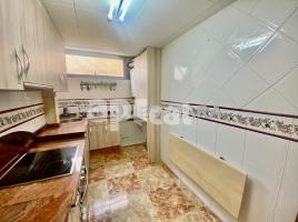 Pis, 88.00 m², prop de bus i tren, Vinyets