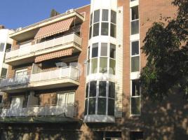 Pis, 85.00 m², près de bus et de train, Avenida del Baix Llobregat