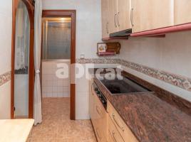 Flat, 69.00 m², near bus and train