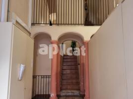 Piso, 150.00 m², cerca de bus y tren