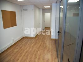 Business premises, 237.00 m², Calle de Genís Sala