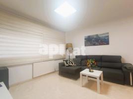 Pis, 64.00 m², prop de bus i tren, Calle d'Isaac Albéniz, 10