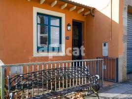 Alquiler Casa (unifamiliar aislada), 57.00 m², cerca de bus y tren