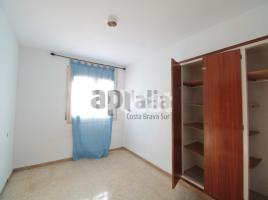 Pis, 87.00 m², prop de bus i tren, Casco Antiguo