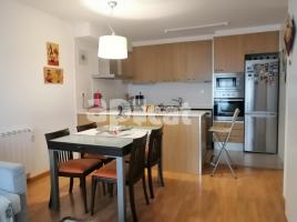 Flat, 83.00 m², almost new