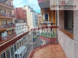 Flat, 59.00 m², near bus and train