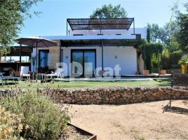 Houses (villa / tower), 187.00 m², almost new, Avenida Antonio Machado