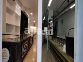 Lloguer local comercial, 220.00 m²