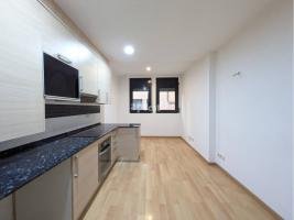 Flat, 70.00 m², almost new