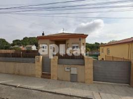 Pis, 139.00 m², prop de bus i tren, seminou