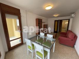 Piso, 110.00 m², cerca de bus y tren