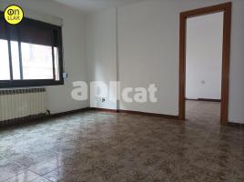 Piso, 67.00 m², cerca de bus y tren