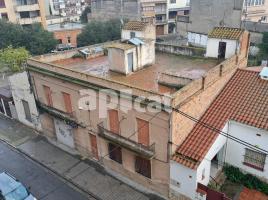  (unifamiliar adossada), 559.00 m², حافلة قرب والقطار, Calle de l'Empordà, 48