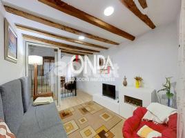 Casa (unifamiliar aislada), 250.00 m², cerca de bus y tren