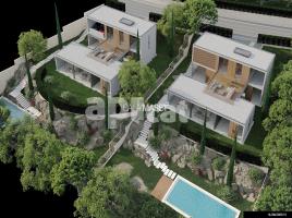 Houses (villa / tower), 200.00 m², Avenida del Vescomtat de Cabanyes