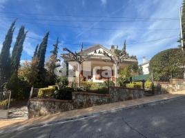 Houses (villa / tower), 221.00 m²