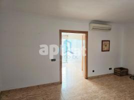 Flat, 60.00 m², near bus and train, Calle Vint