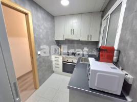 Pis, 72.00 m², prop de bus i tren, Muntanyeta