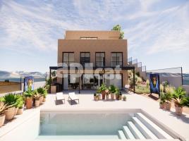  (unifamiliar aïllada), 260.00 m², حافلة قرب والقطار