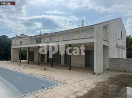 Houses (detached house), 532.00 m², near bus and train, L'Aragai - Prat de Vilanova