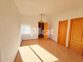 Piso, 85.00 m², Calle Verge de la Merge , 3