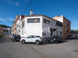 Houses (terraced house), 360.00 m², near bus and train