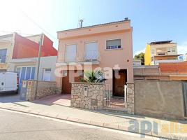 Casa (unifamiliar adossada), 216.00 m², Calle Ter